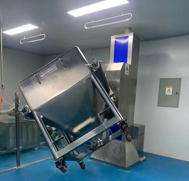 單立柱提升料斗混合機(jī)